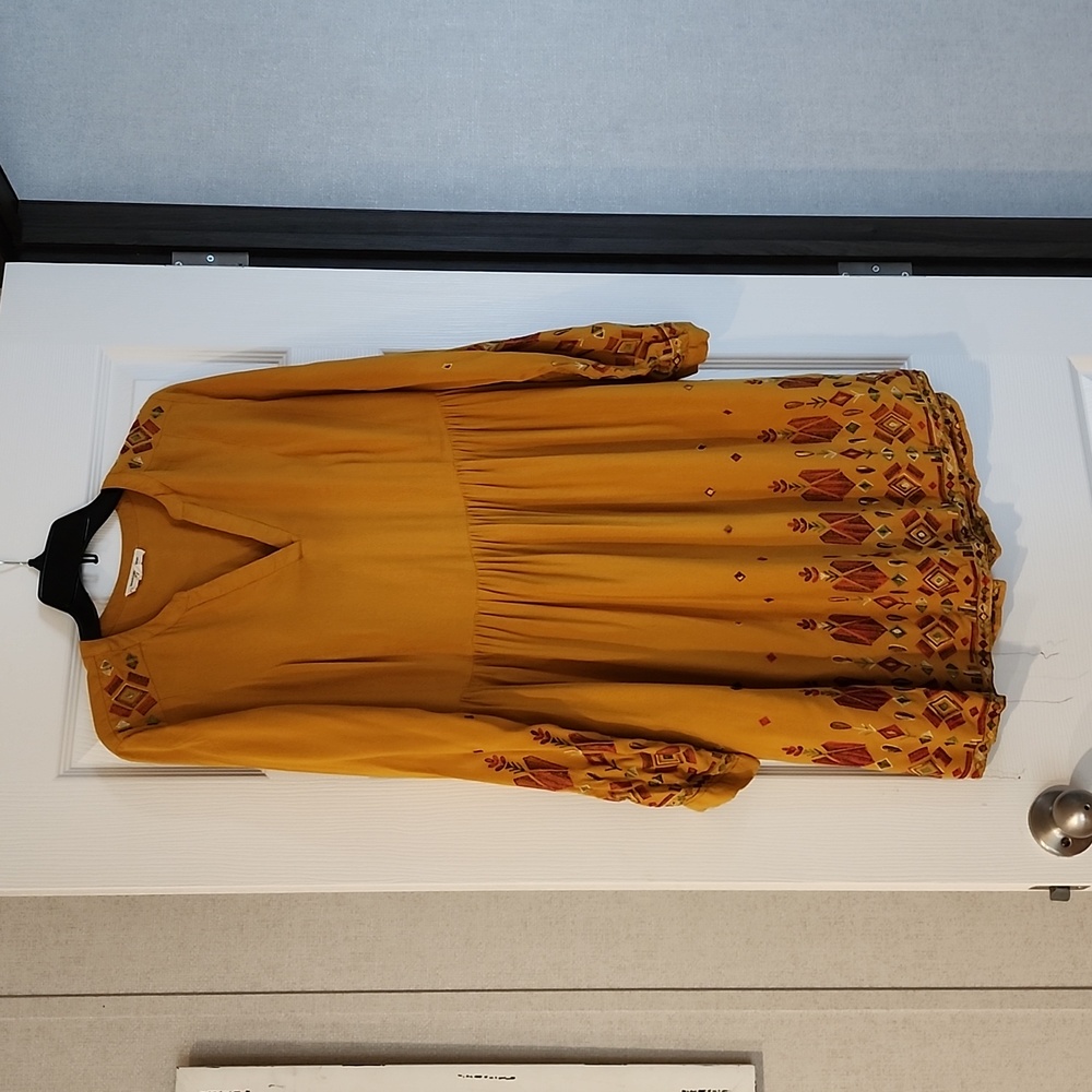 Mustard dress Large